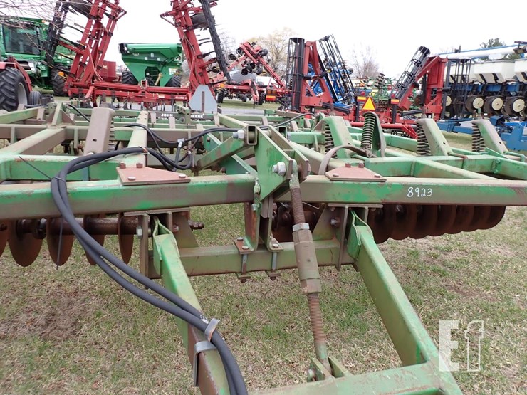 john-deere-722-image-4