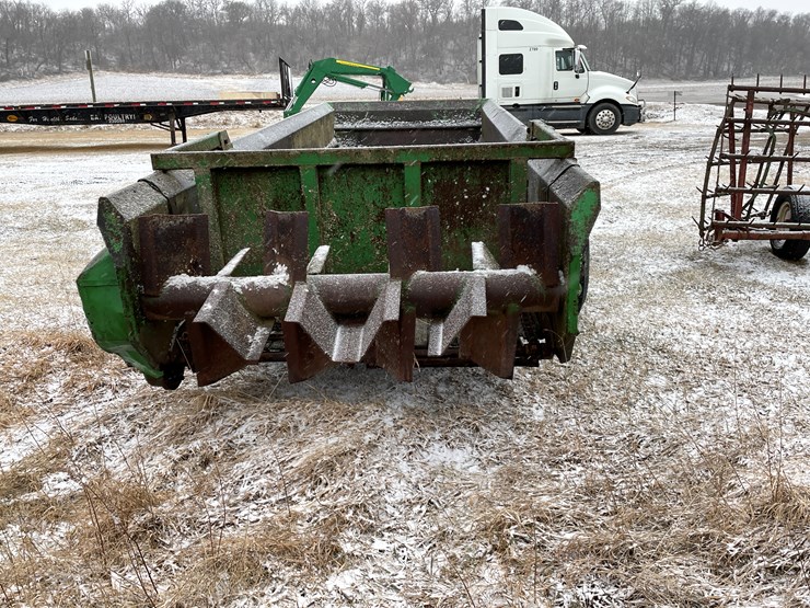 john-deere-680-image-5