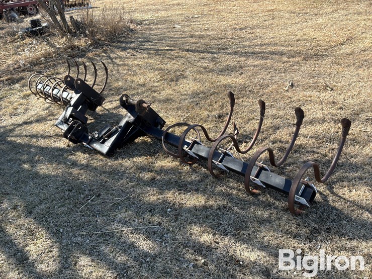 track-scratcher-image-5