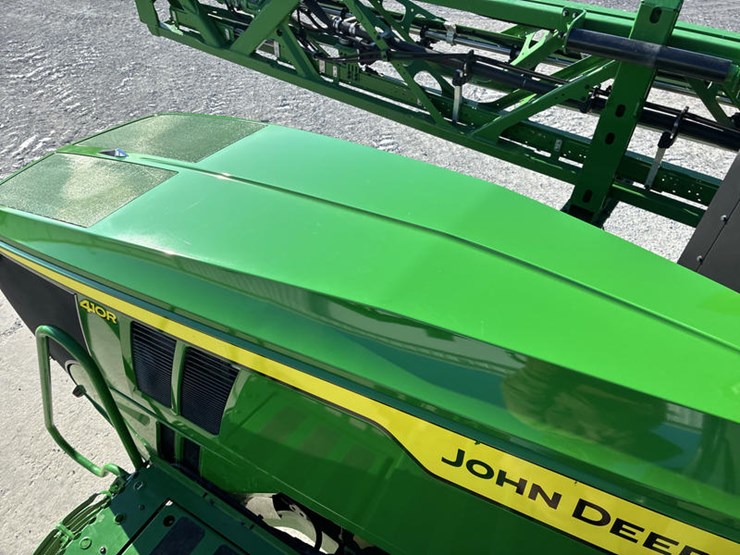 2022-john-deere-410r-image-73