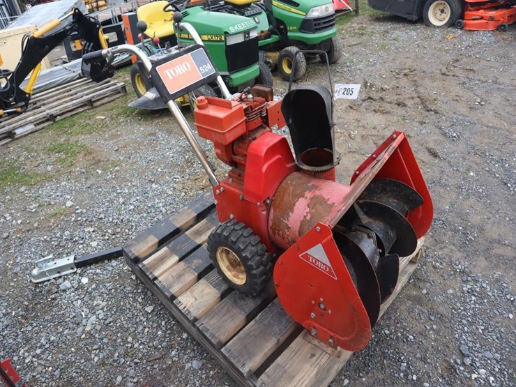 toro-snowblower-image-1