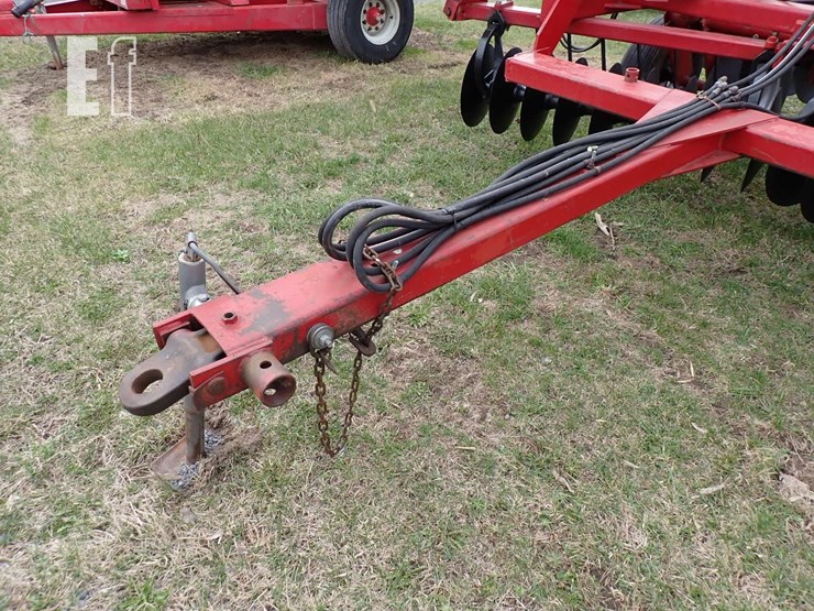 case-ih-3900-image-3