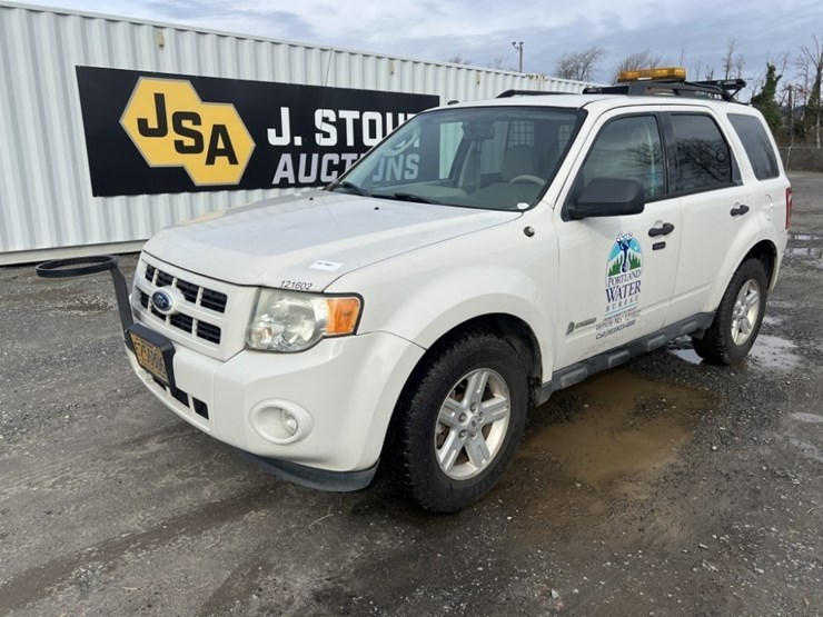 2012-ford-escape-image-1