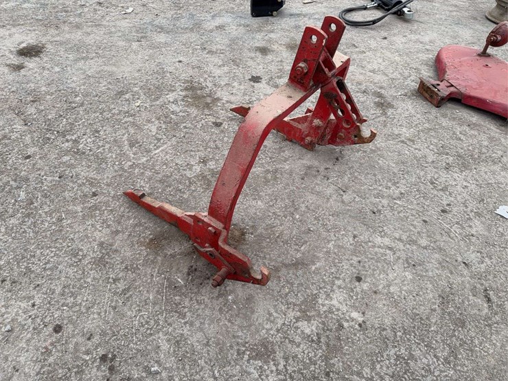 international-three-point-fast-hitch-image-3