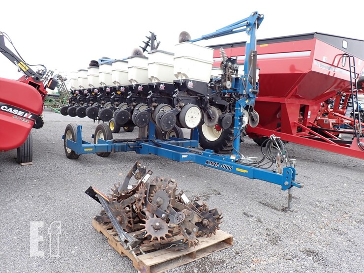kinze-3500-image-2