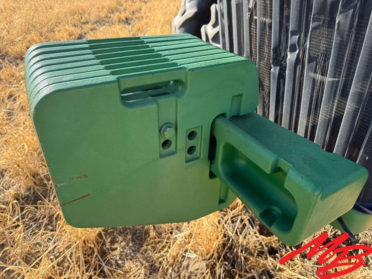 2010-john-deere-8245r-image-9