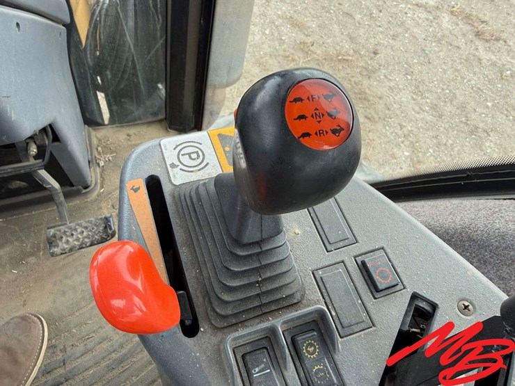 1996-leon-1000-image-38