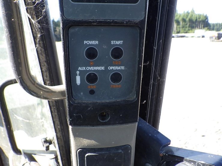 2013-case-sv300-image-24