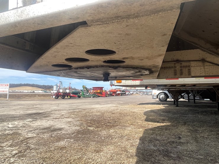 2000-cornhusker-hopper-image-13