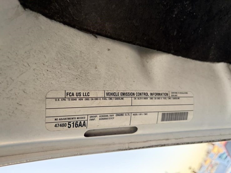 2016-dodge-2500-image-21