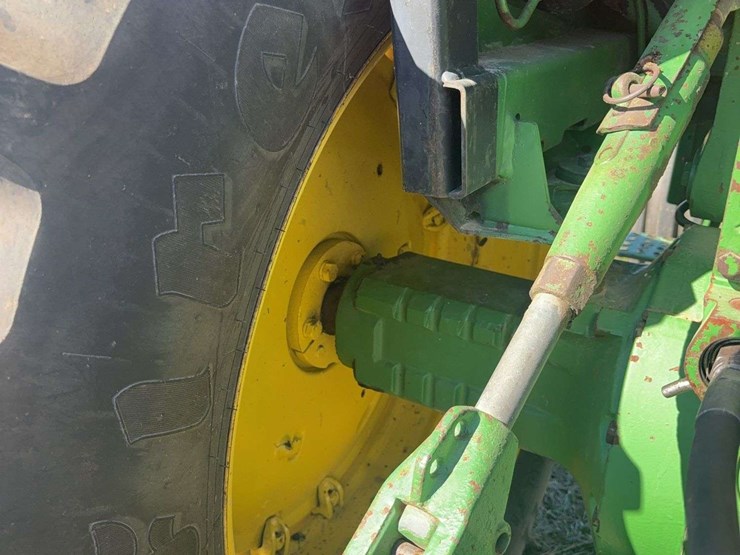 1981-john-deere-4440-image-21