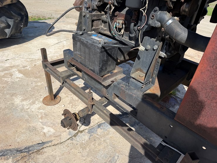 case-ih-4390t-image-15