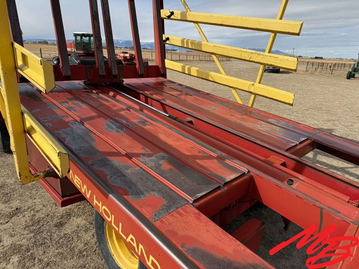 new-holland-1069-image-39