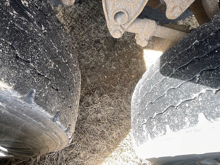 2000-cornhusker-hopper-image-23