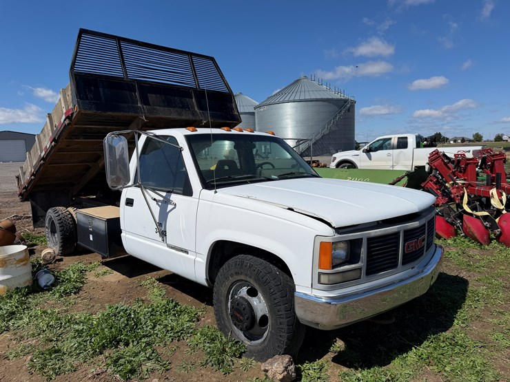 #37048-•-**1992-gmc-sierra-dump-truck-1gdjc34k5ne525733-image-2