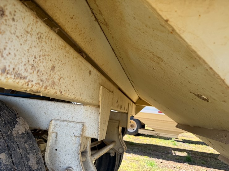 #42454-•-2016-construction-trailer-specialists-40'-steel-hopper-bottom-trailer-vin:-5tu124027gs000544-image-39