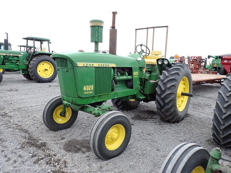 john-deere-4020-image-1