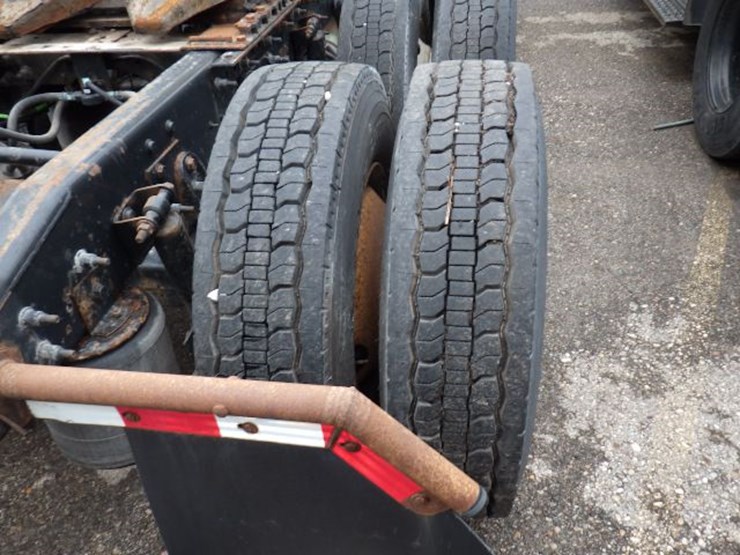 2016-international-8600-image-6