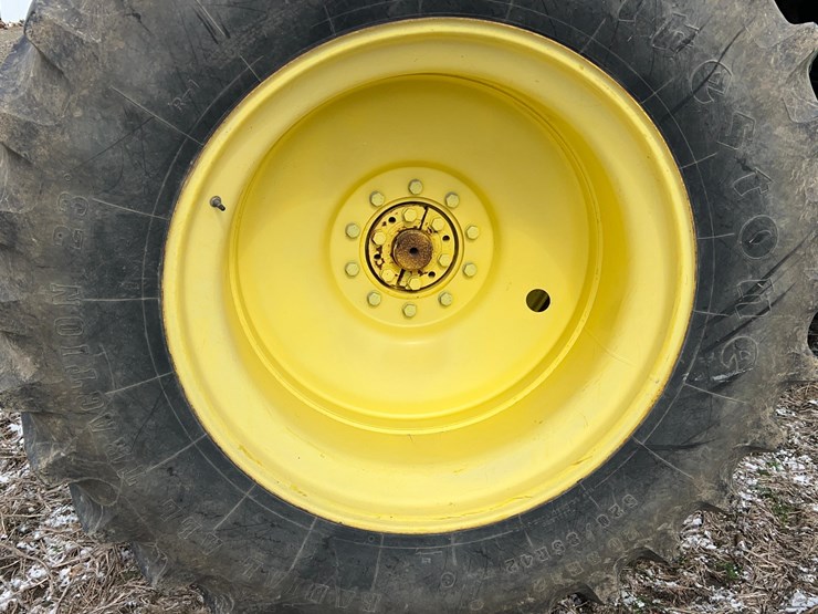 john-deere-8760-image-22