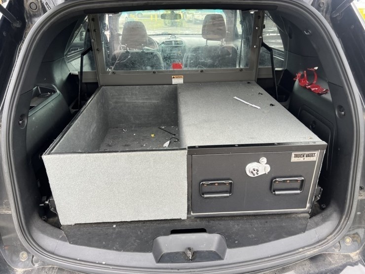 2016-ford-explorer-image-20