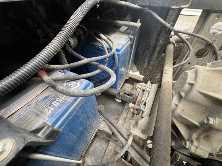 2010-polaris-ranger-ev-image-15