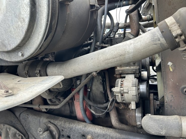 1994-ford-l8000-image-46