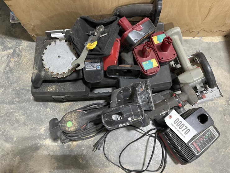 #70-•-craftsman-battery-powered-tools-image-1