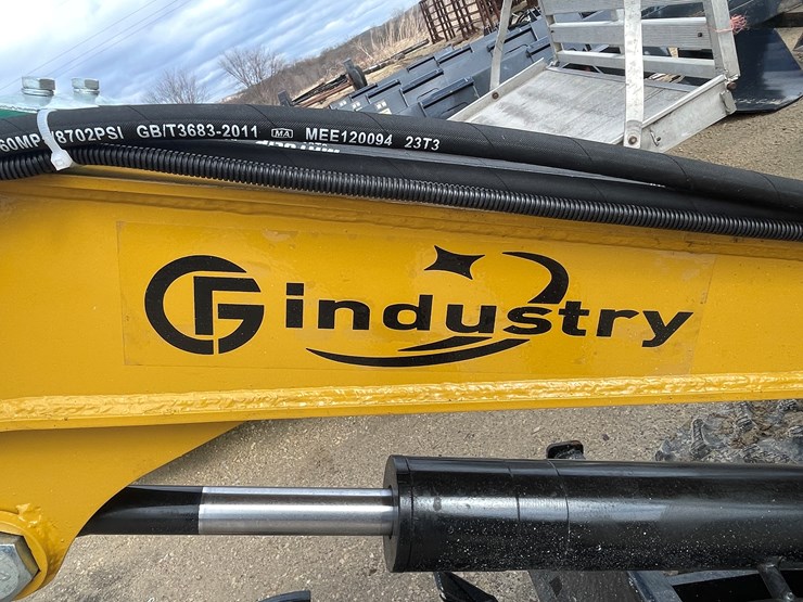 #2508-•-cfg-industry-mini-excavator-image-9