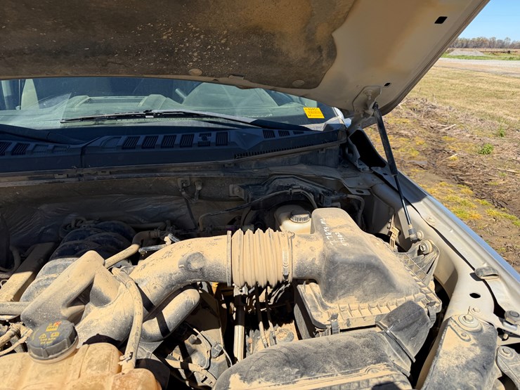 2017-ford-f150-image-36