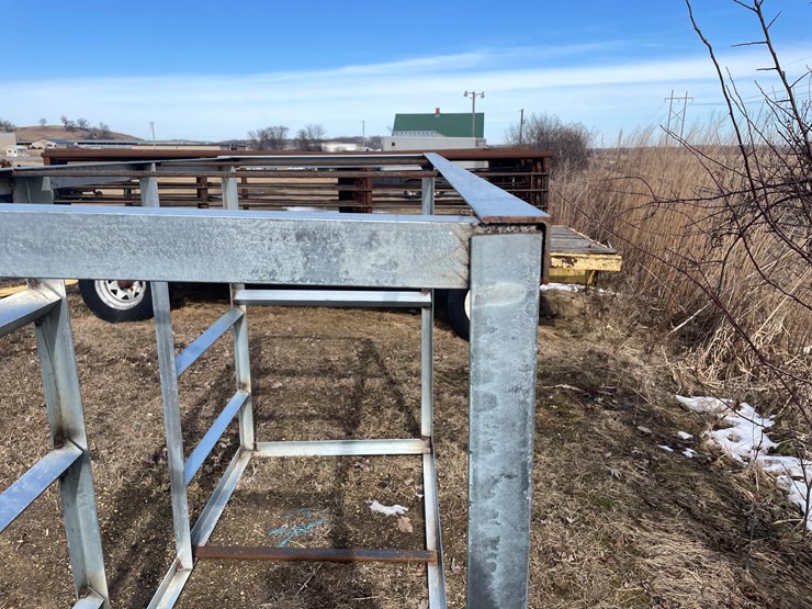 #2496-•-metal-crate-image-10