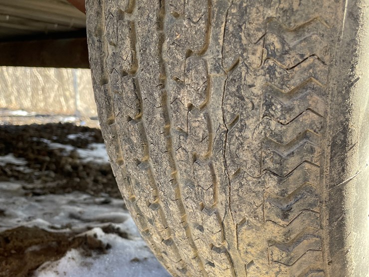 #6056-•-2001-chilton-single-axle-utility-trailer-(no-title)-image-16