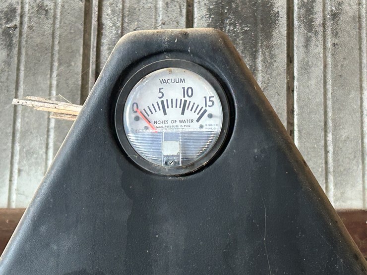 john-deere-1750-image-12