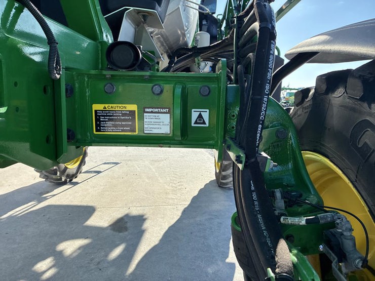 2022-john-deere-410r-image-62