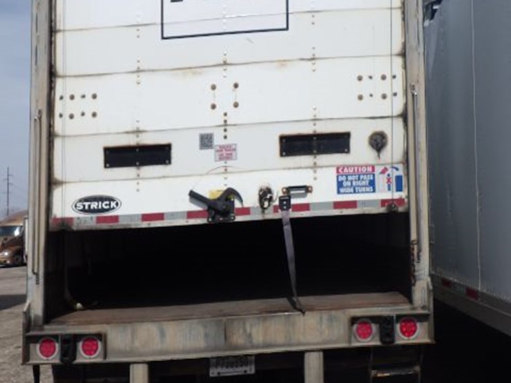 2015-strick-trailer-image-8