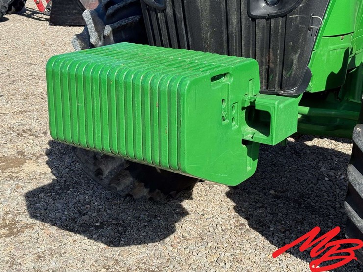 2011-john-deere-7215r-image-7