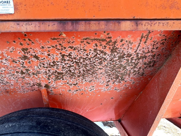 #1013-•-caldwell-grain-cart-image-25