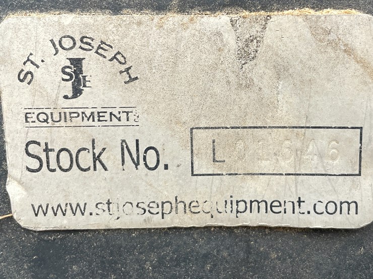 2008-case-621e-xr-image-67