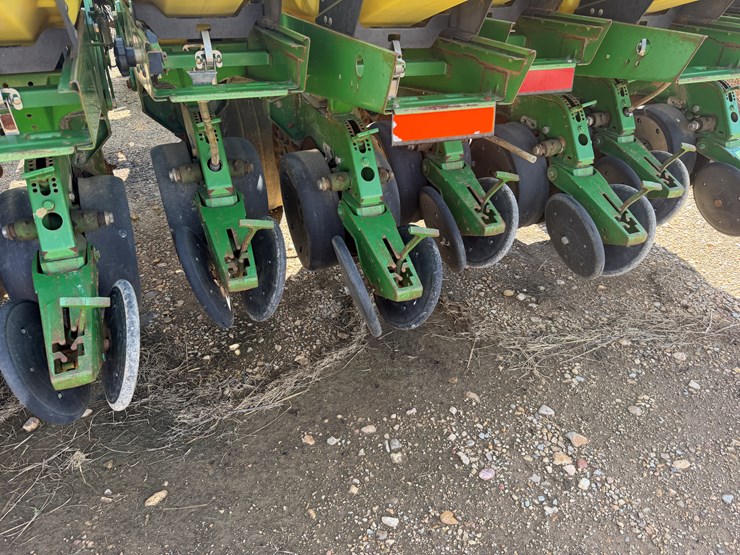 john-deere-1780-image-10