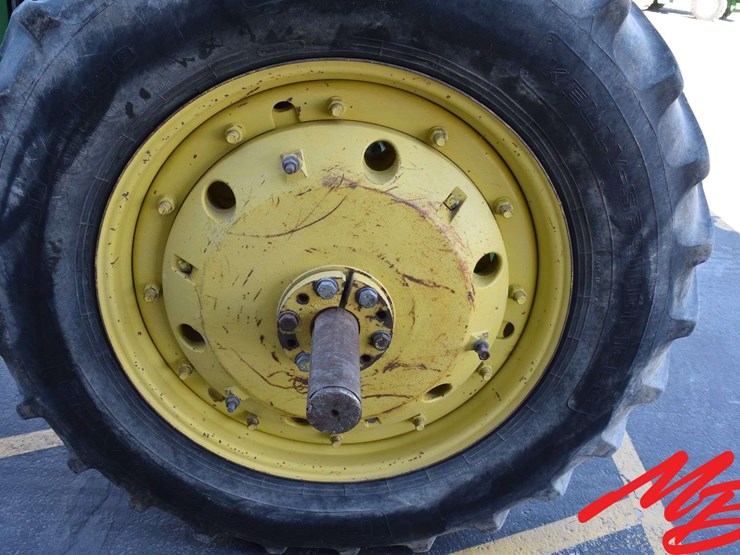 1989-john-deere-4455-image-35