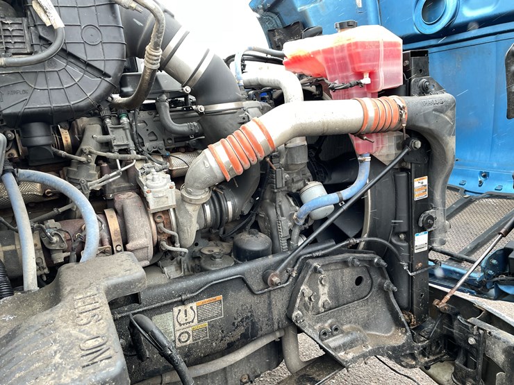 2019-peterbilt-579-image-74