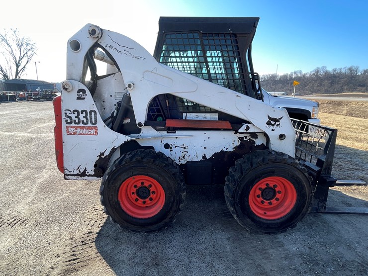2008-bobcat-s330-image-8