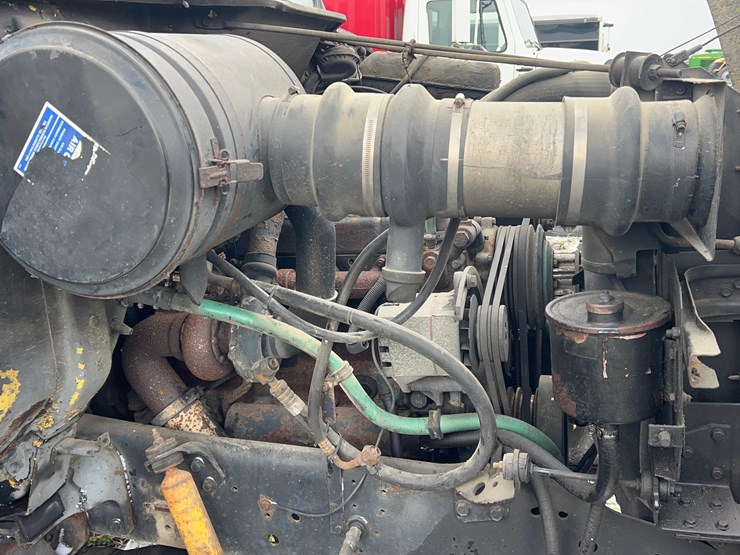 1989-international-s1900-image-13