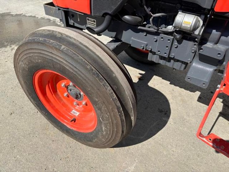 kubota-l2501-image-10