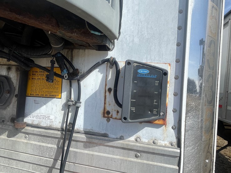 1999-utility-53'-image-20