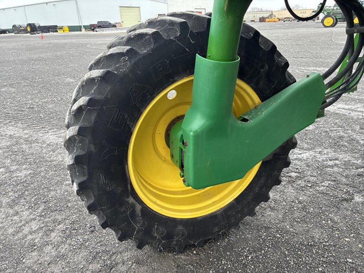 1998-john-deere-4700-image-41