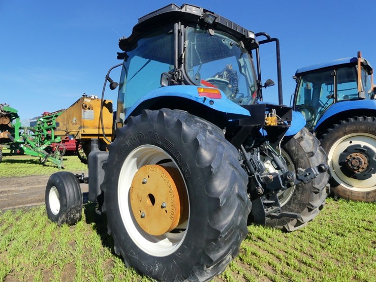 new-holland-ts115a-image-8