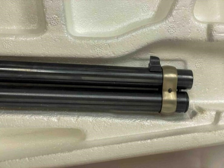 john-wayne-commemorative-winchester-rifle-image-8