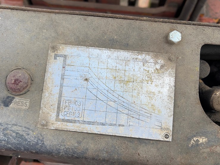 datsun-p6103-3000lb-forklift-image-12