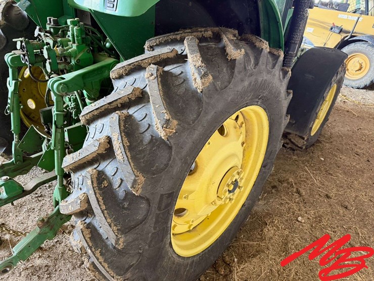 john-deere-7520-image-16