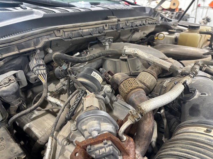 2022-ford-f550-sd-image-22